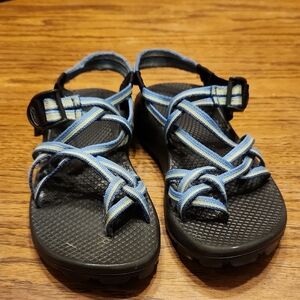 Chaco Size 6